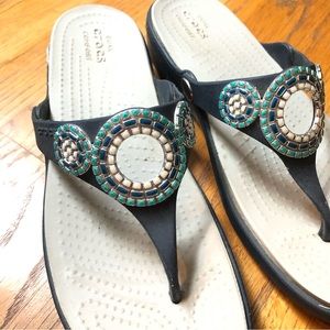 Crocs Sanrah Diamante Wedge Flip (Navy/Turquoise) Women's Shoes